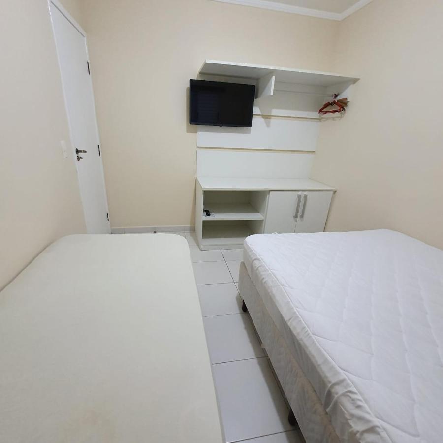 Apto Ubatuba-Praia Grande-Condominio Dubai Екстер'єр фото